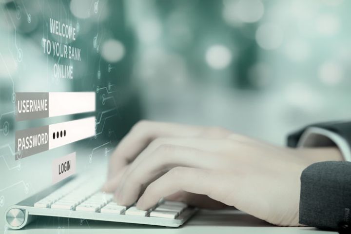 美的冰箱维修工被女子 幽默有趣的广告语