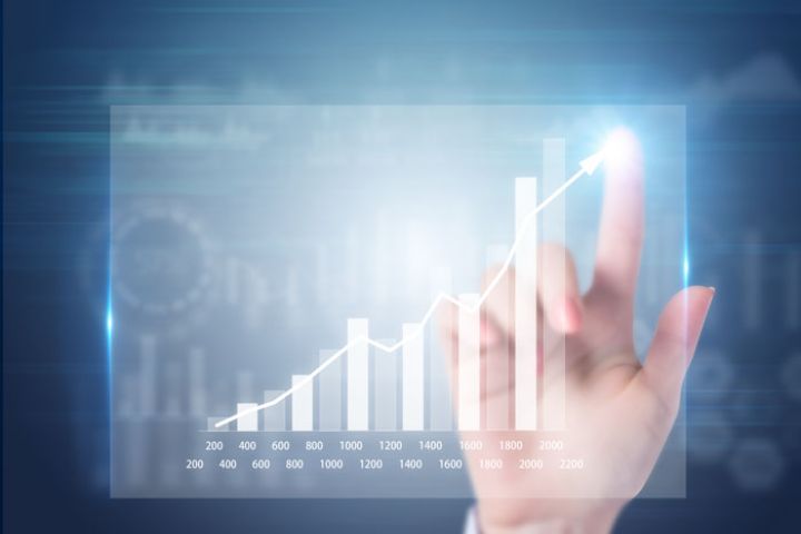 热水器每天关好还是一直开着好(电热水器要不要一直开着)